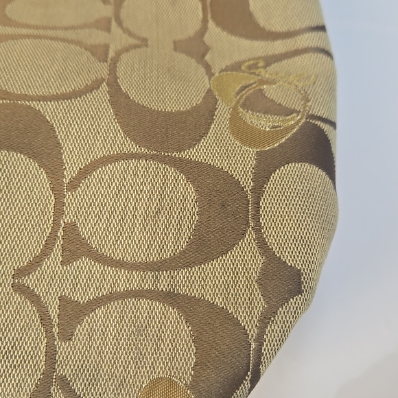 Coach Poppy Tan and Gold Signature Shoulder Bag - Picture 4 of 16